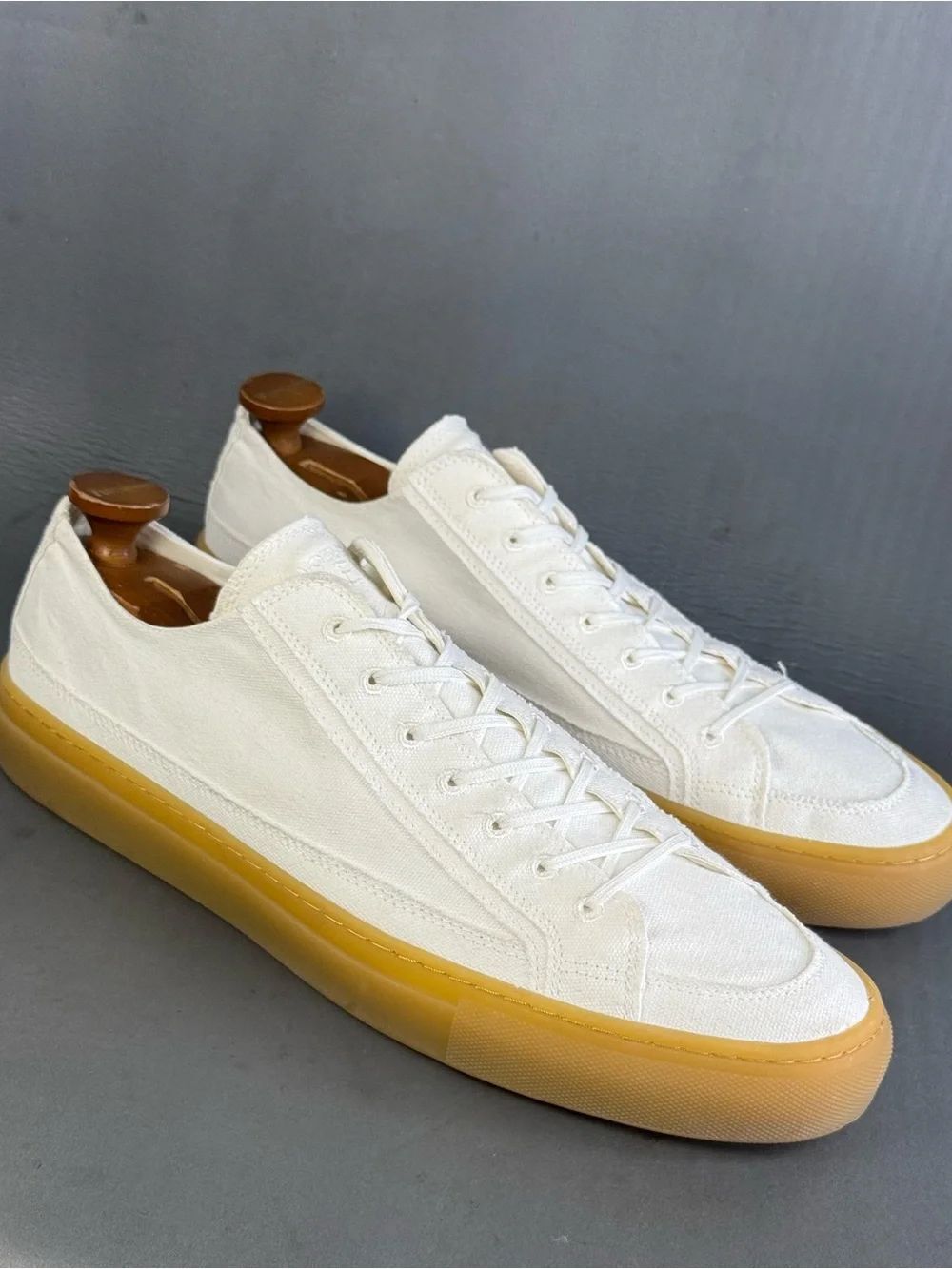 Nothing New Men's Kicks Canvas Sneaker Off-White Gum Sole size 13